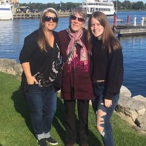 Meet your Posher, Becky